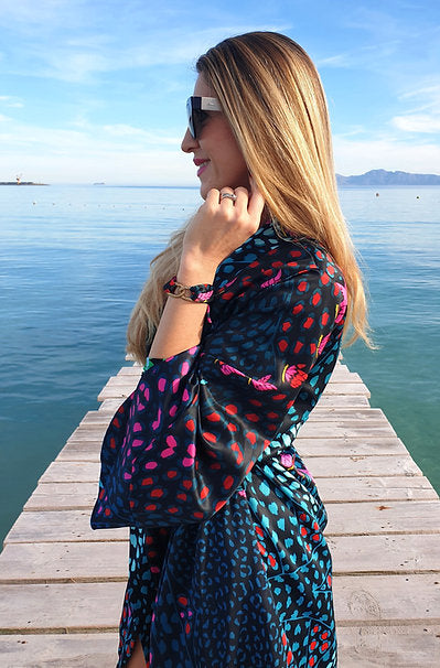 Kiss kimono