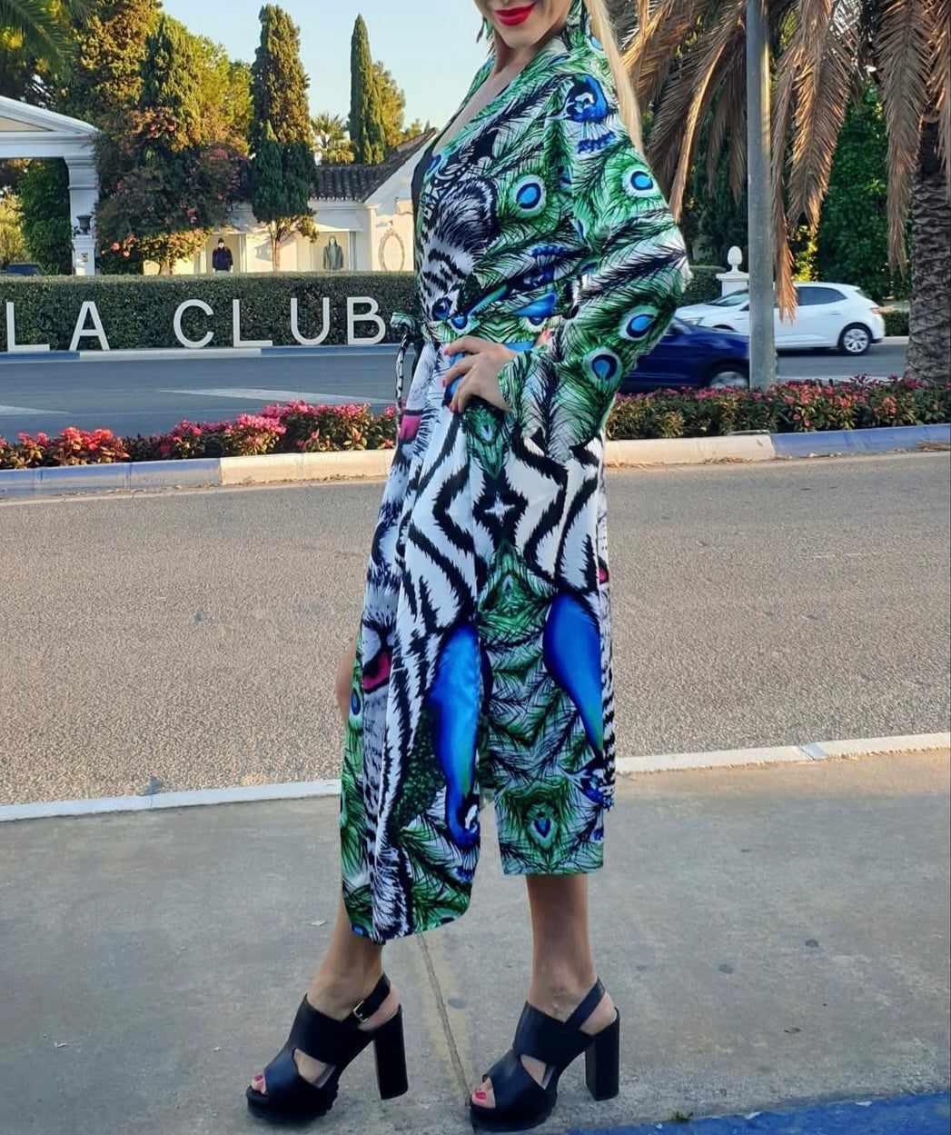 White tiger kimono