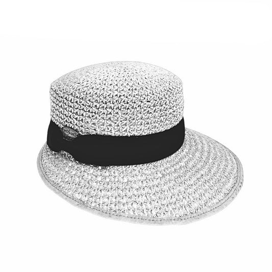 Viserón crochet con banda negra