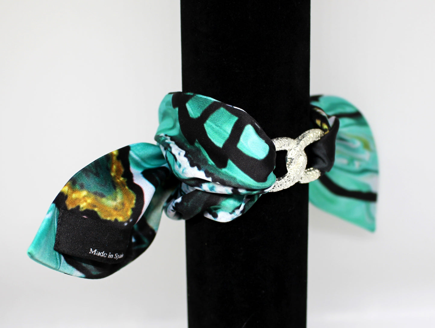 Black Seahorse Infinity bracelet