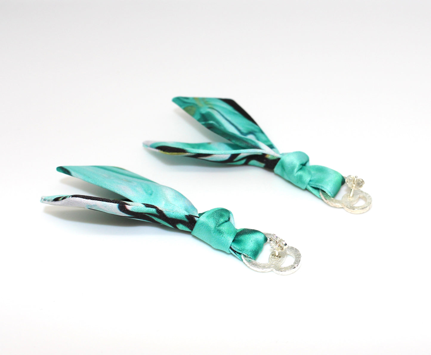 Pendientes Caballito de Mar Negro