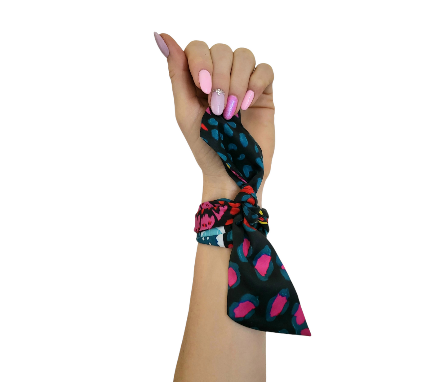 Kiss Infinity bracelet