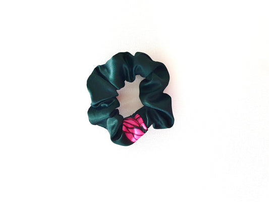 Coletero de leopardo y mariposas