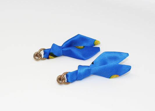 Pendientes de caballito de mar amarillo