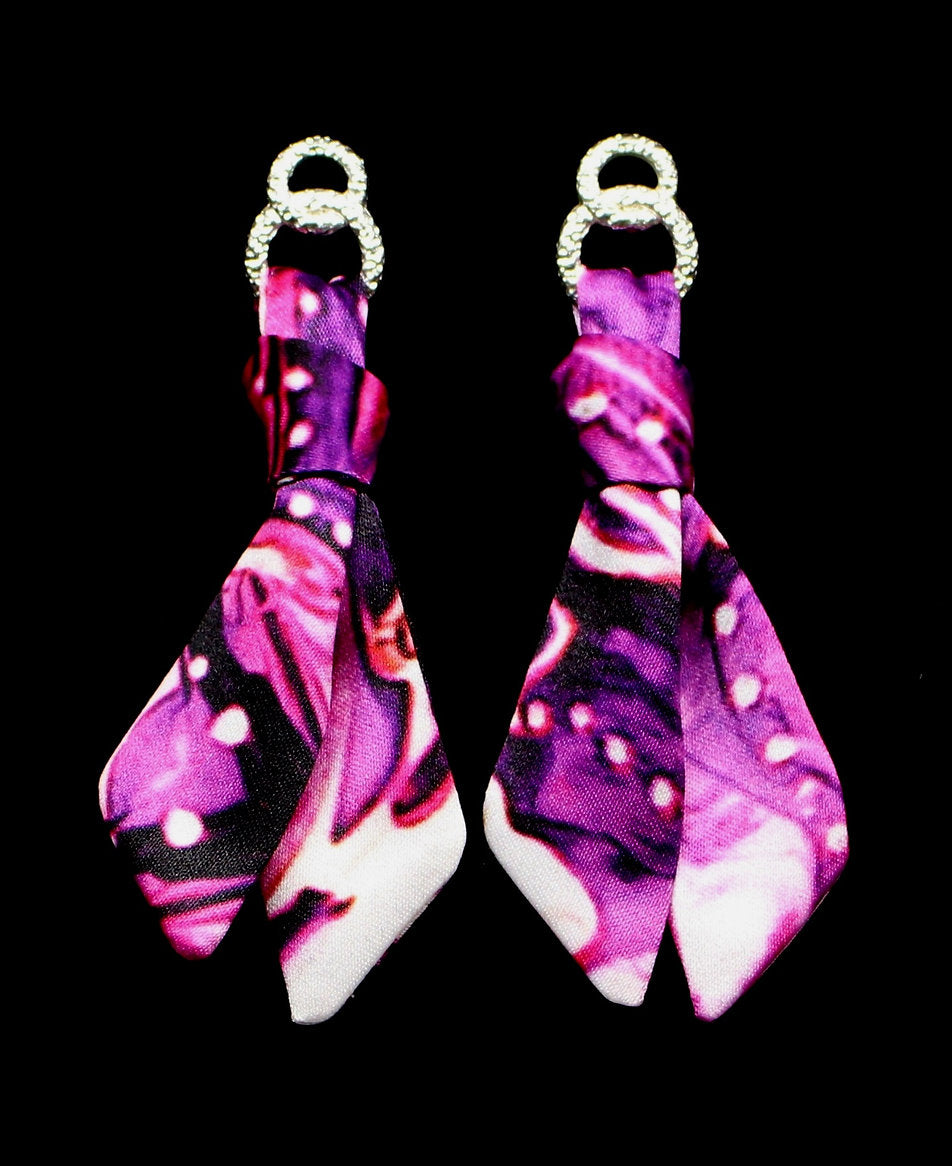 Pendientes de caballito de mar morado